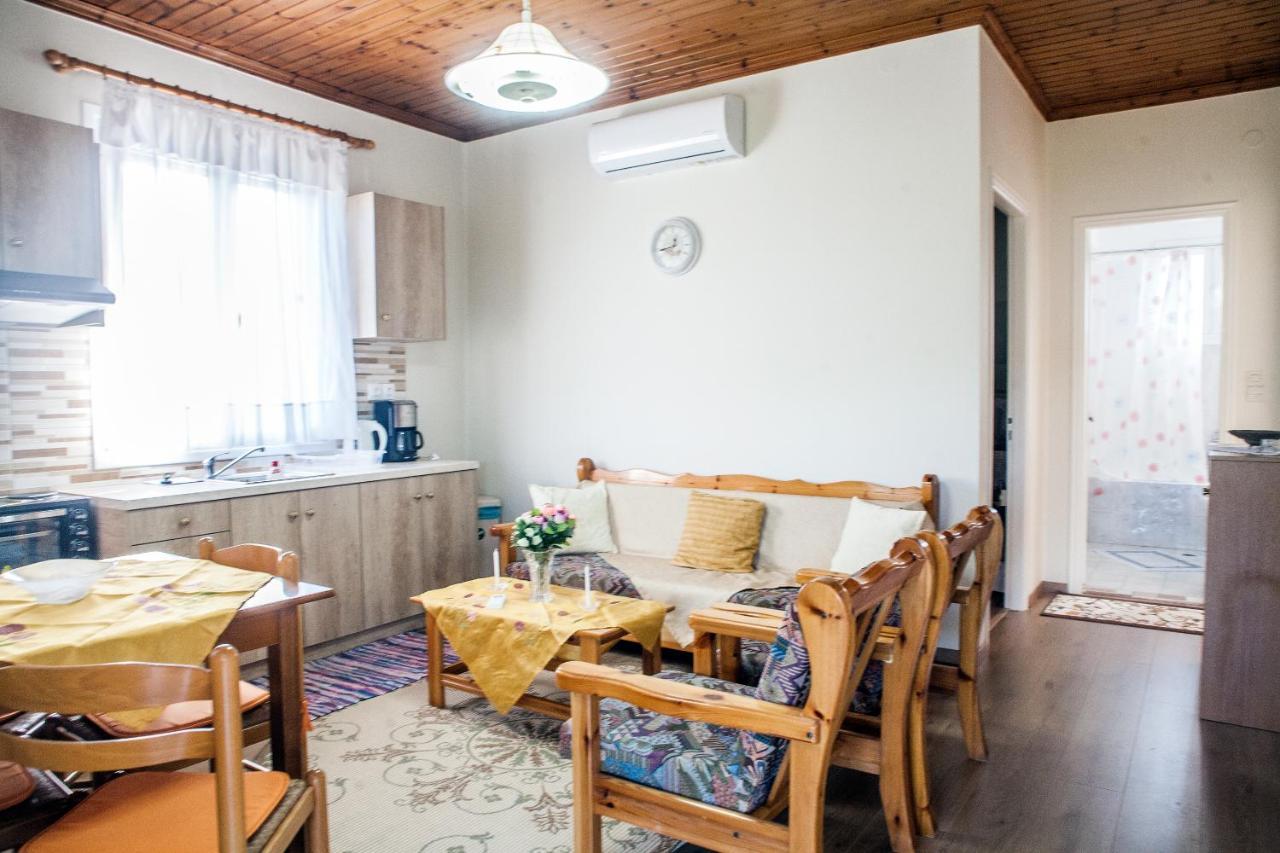 Casa Serena Asprogerakata Экстерьер фото