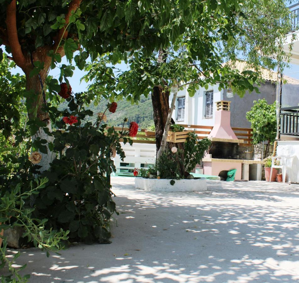 Casa Serena Asprogerakata Экстерьер фото